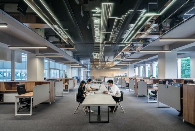 Empowering-others-Image-min